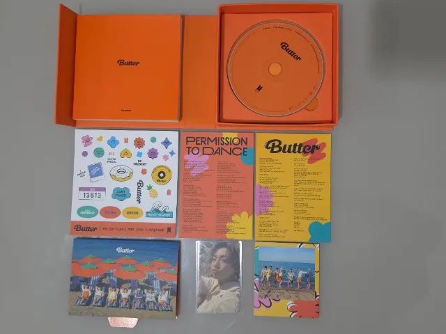 Álbum BTS Butter - Peaches Version c/ photocard Jungkook - CDs