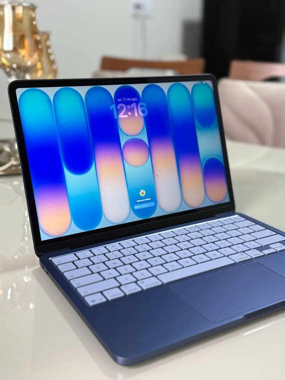 Apple - MacBook Neo 13-inch - Foto 3