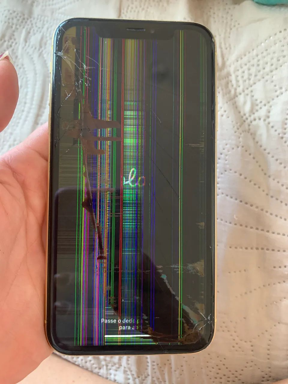 iPhone XR 64gb amarelo - Foto 2