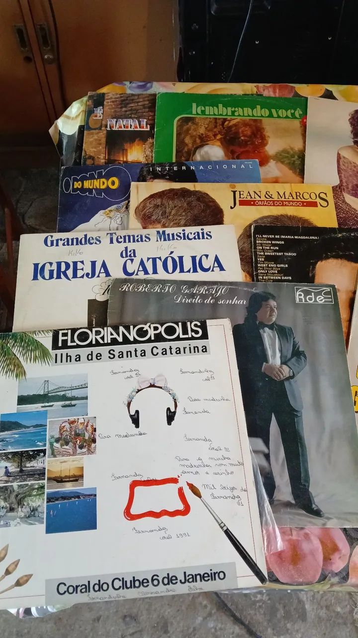 Lote de  11 discos de vinil antigos.  - Foto 2