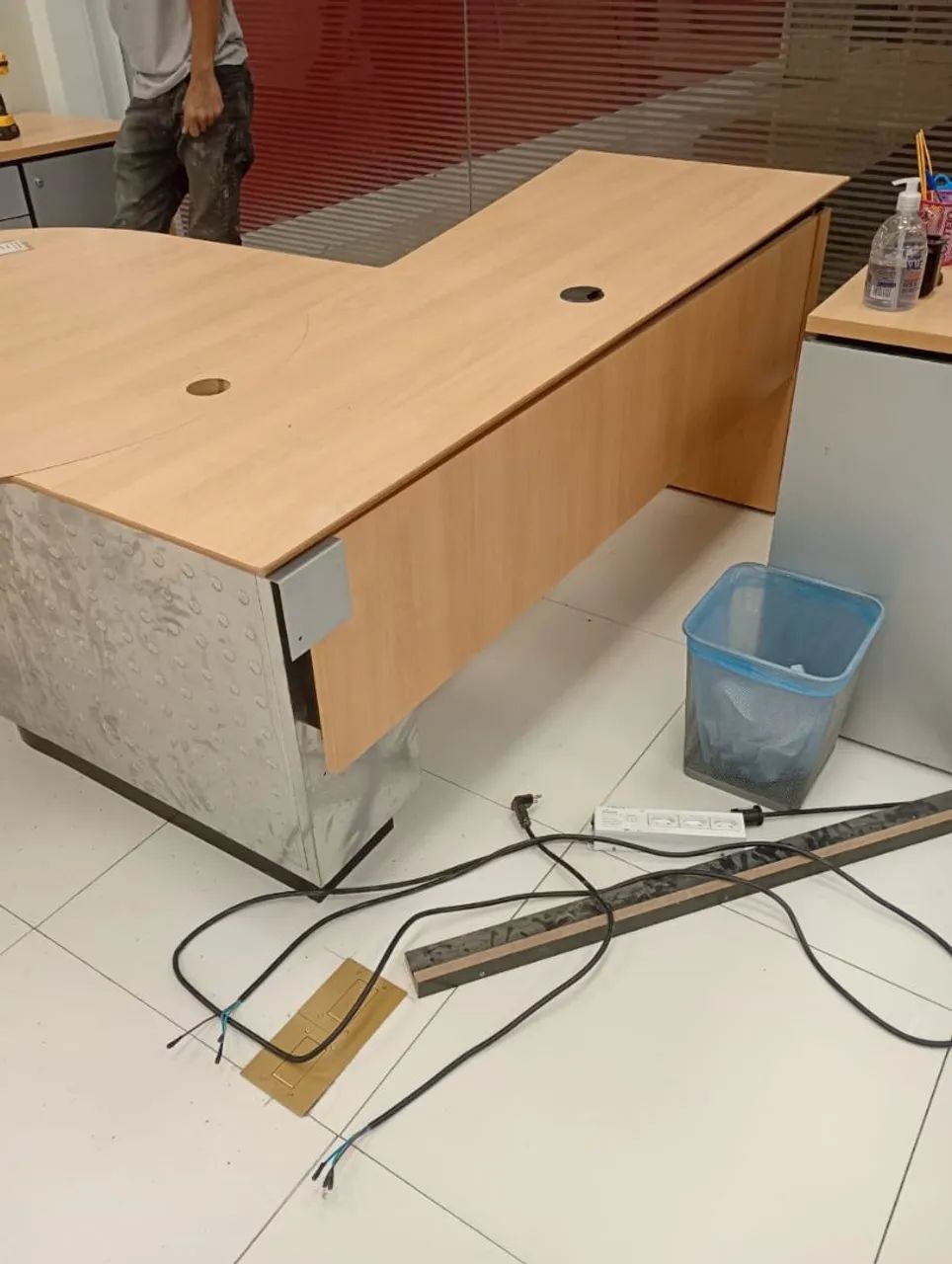 Mesa de Escritório/ Recepção  - Foto 4