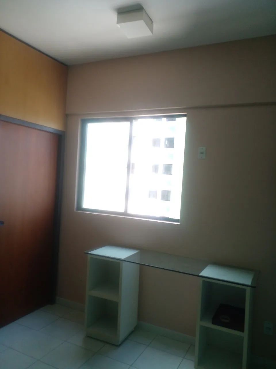 Mesa vidro 431117719369820161
