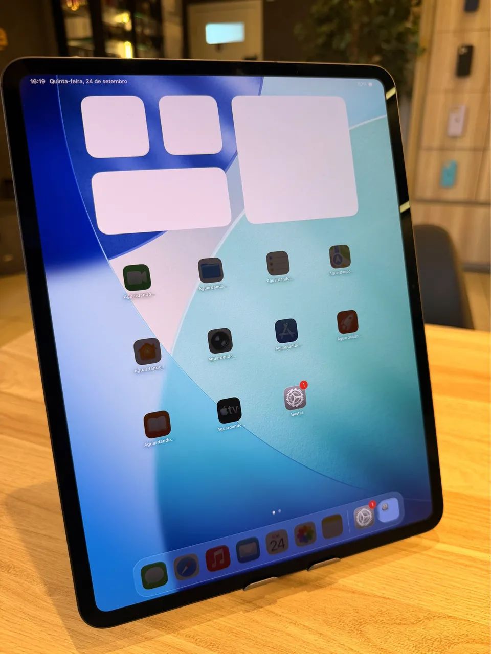 iPad Pro M5 1TB Preto 13POL | Nano Textura - Seminovo - Tablets e