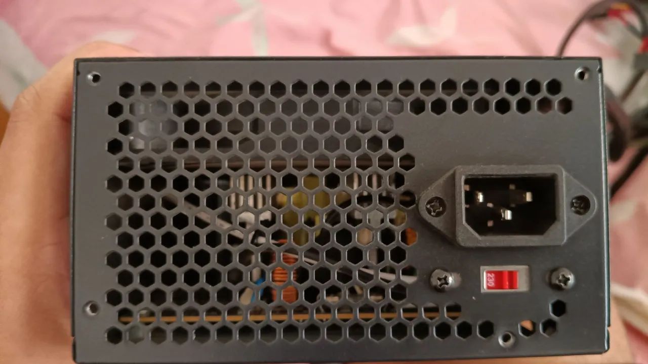 Fonte Riotoro Venom 600w  - Foto 3