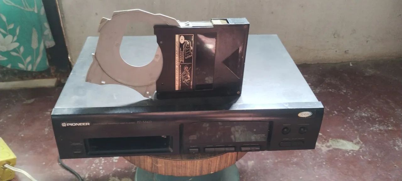 CD player compacto pionner 127 volts - Foto 3