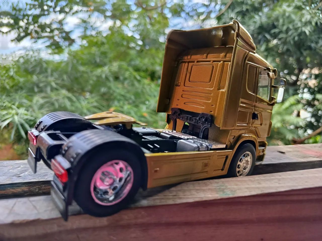 Miniatura Scania personalizada escala 1:32 - Foto 4