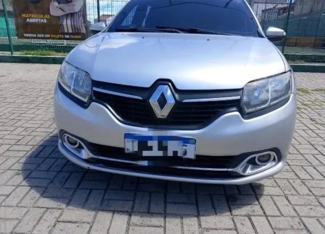 Renault Logan Dynamique Hi-flex 1.6 8V 4P 2015 - Foto 2