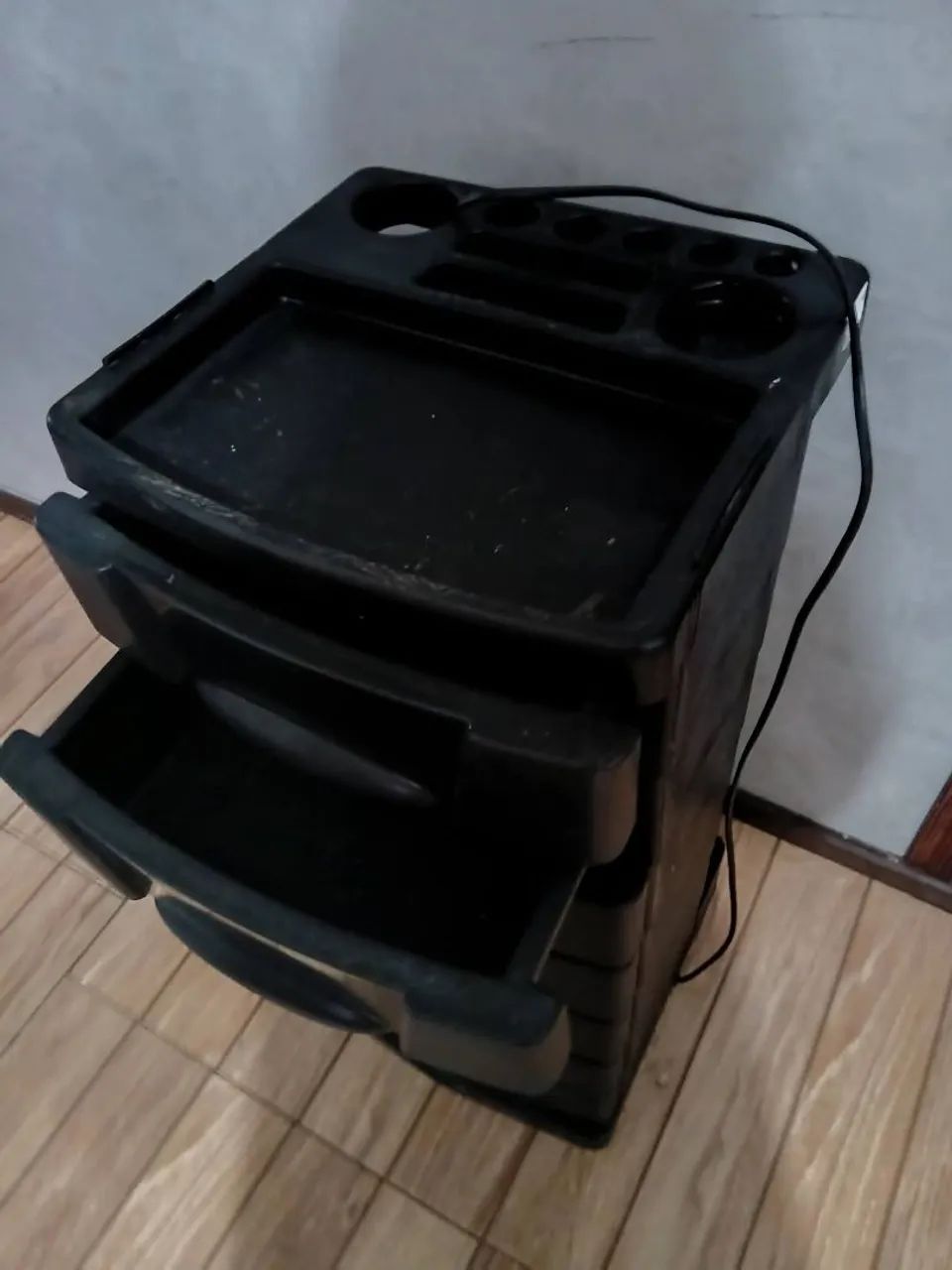 Carrinho auxiliar para salão  - Foto 2