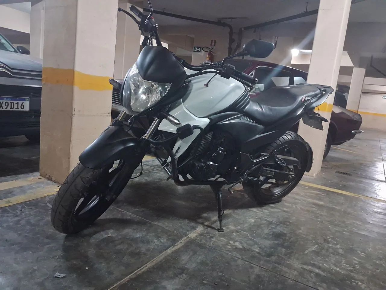 Vendo CB300r 2012 - Foto 2
