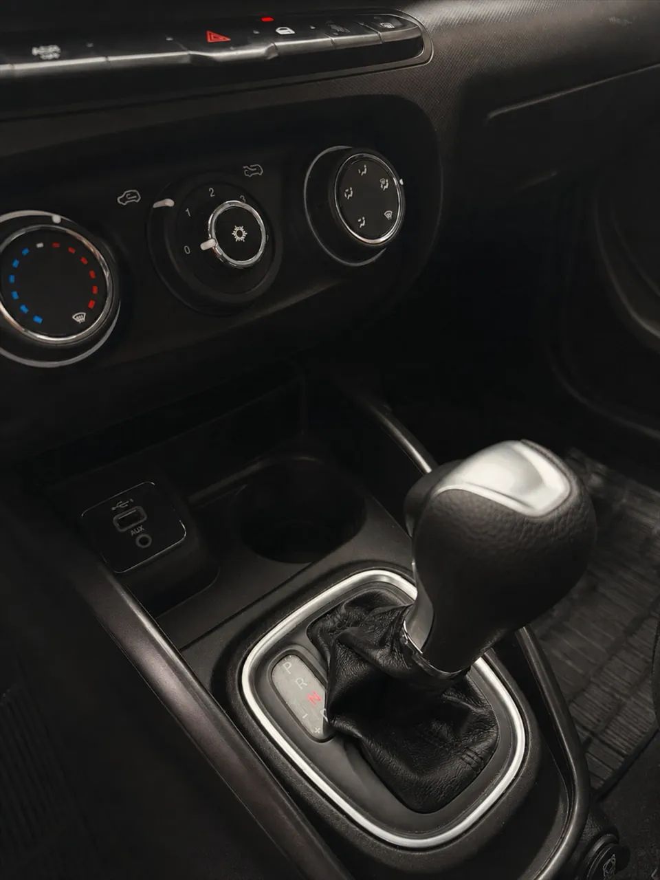 Fiat Cronos Drive 1.3 8V Flex Aut. 2023 - Foto 5