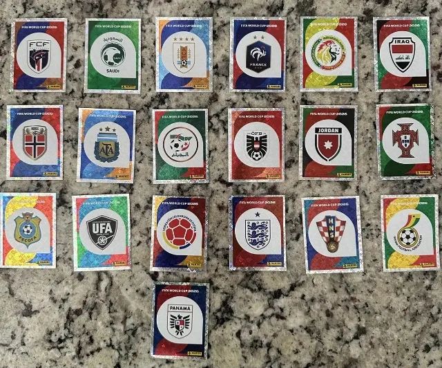 Kit Completo Com 68 Figurinhas Brilhantes Copa 2026 - Foto 3