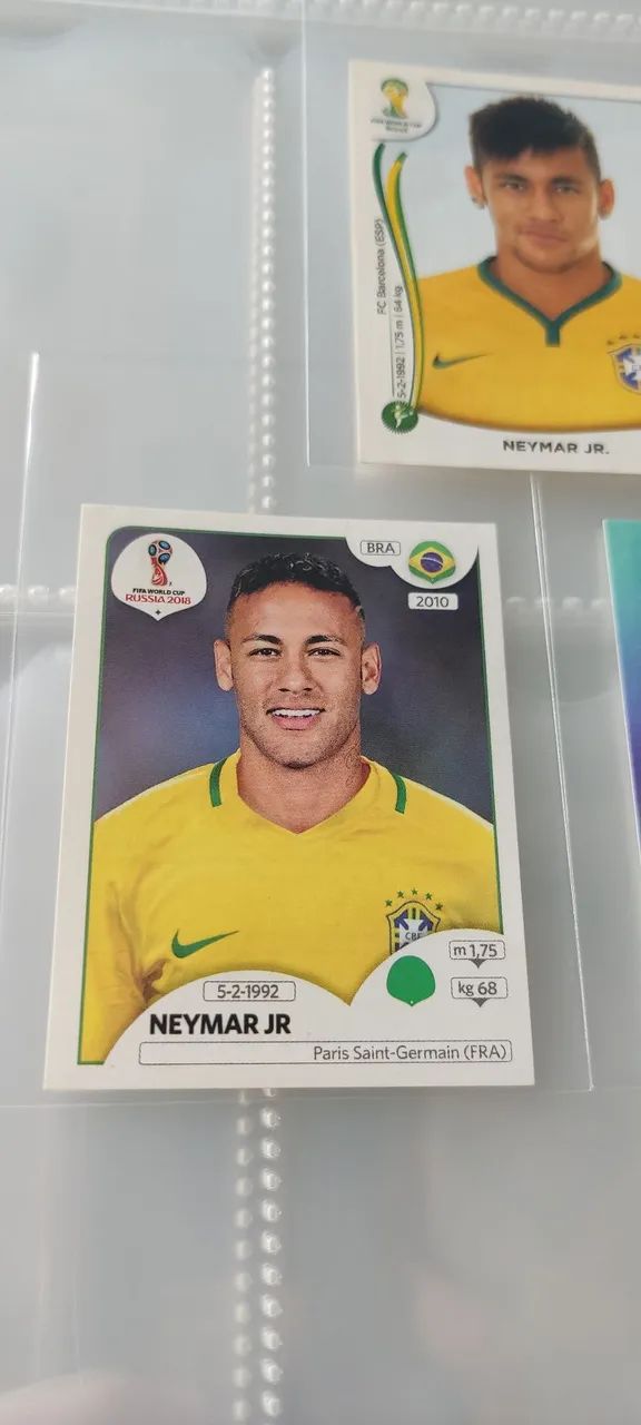 Lote de 3 figurinhas Neymar Jr Copas 2014 - 2018 - 2022 - Foto 3