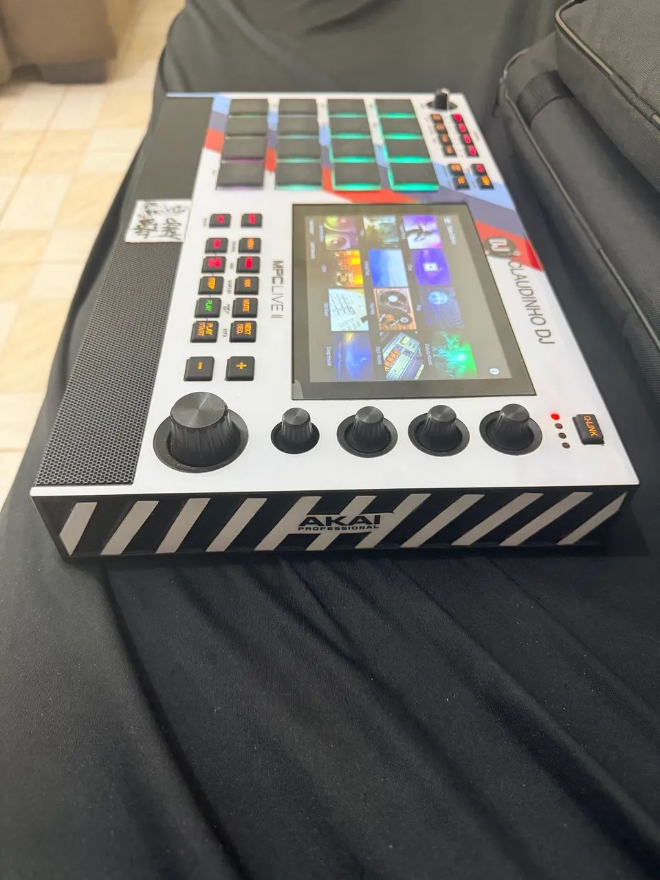 MPC LIVE 2 Semi nova só DF
