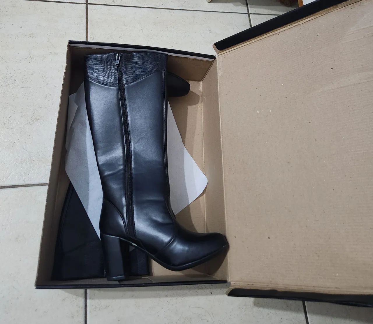 Bota Cano Longo Salto Bloco LUMISS - tamanho 36 - Foto 2