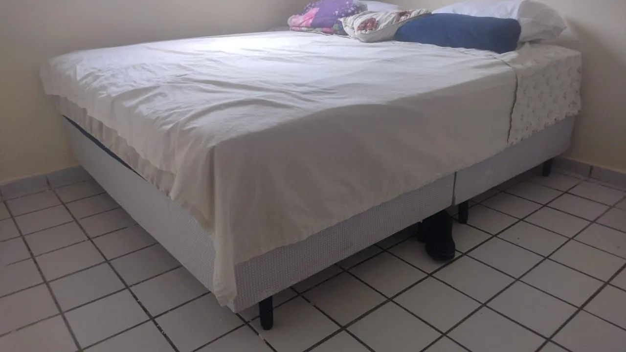 Cama Queen pra vender  - Foto 2