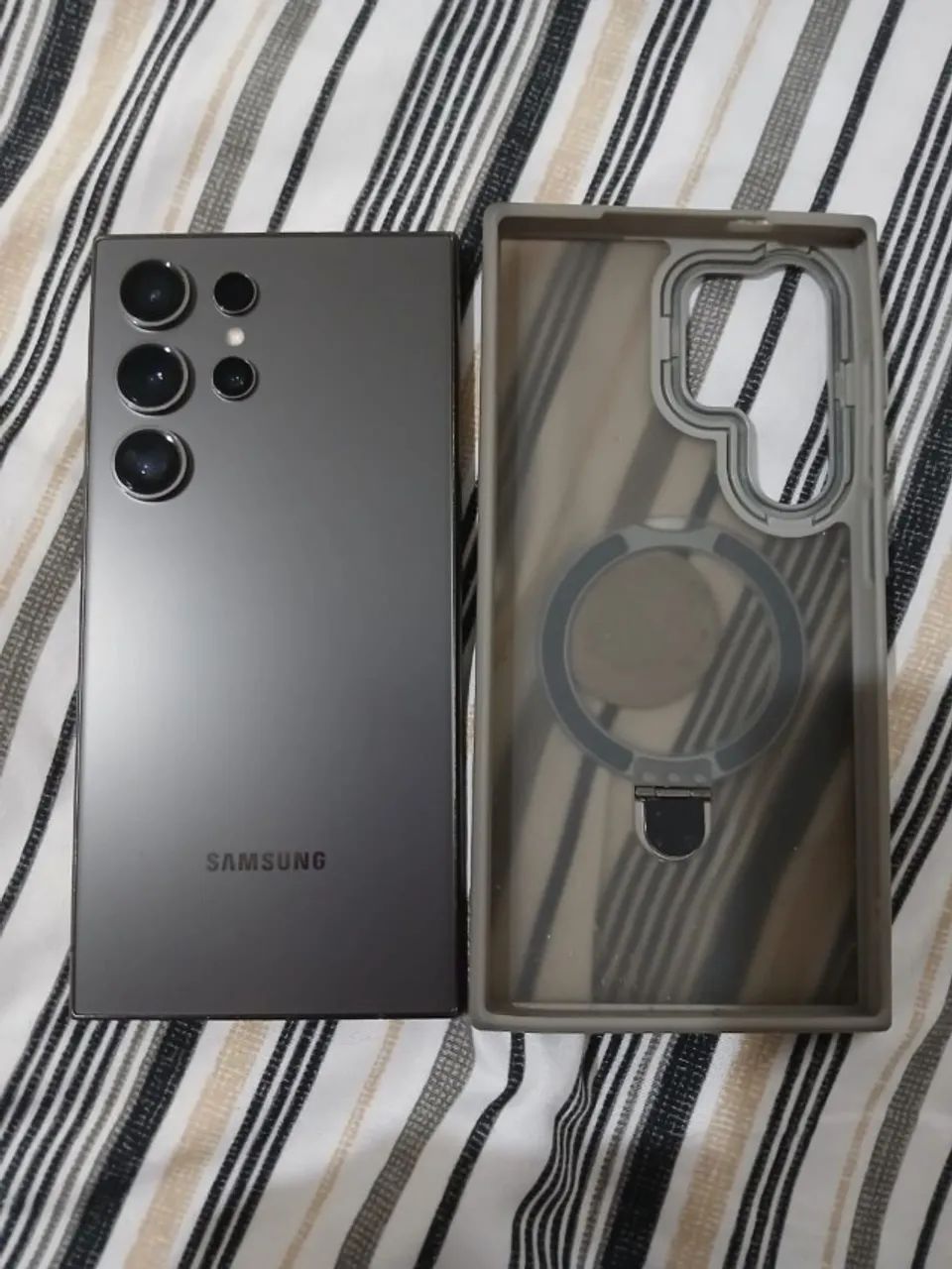 Samsung Galaxy S24 Ultra - Foto 3