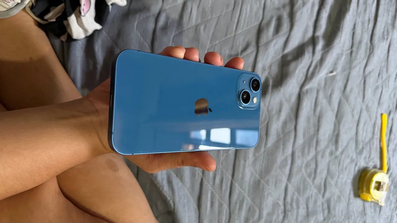 iPhone 13, 128 gb azul  - Foto 5