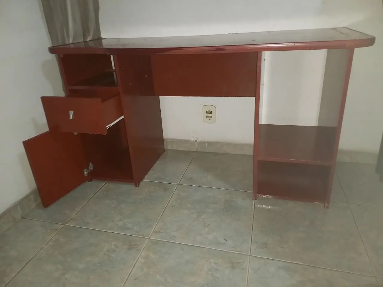 Escrivaninha  - Foto 5