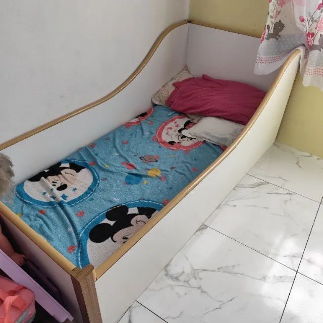 Cama infantil 1,80x0,90 com colchão  - Foto 2