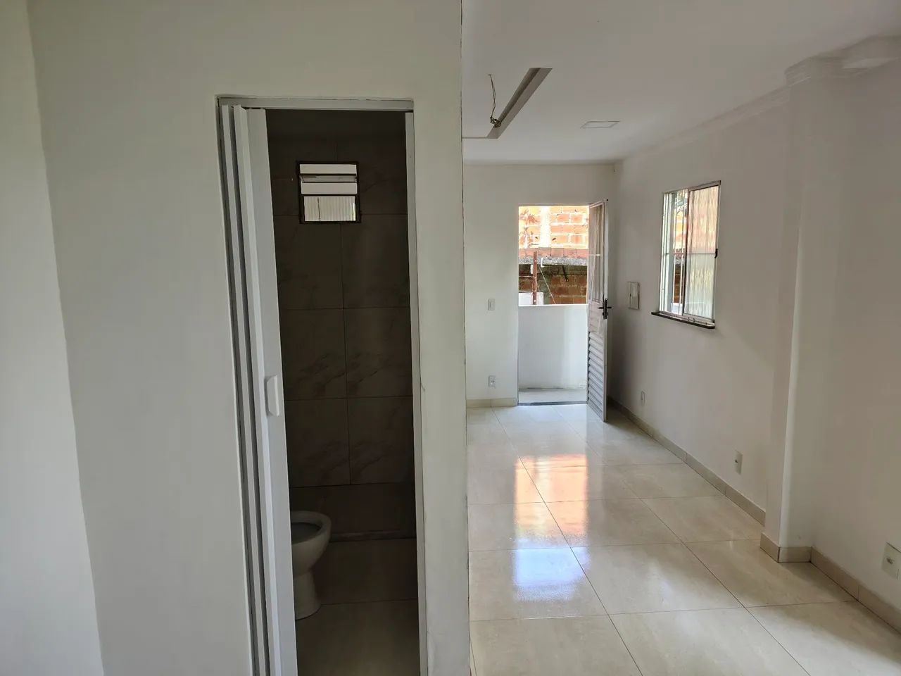 Aluguel kitnet/Studio - R$ 750,00 - Mussurunga Setor J - Foto 5
