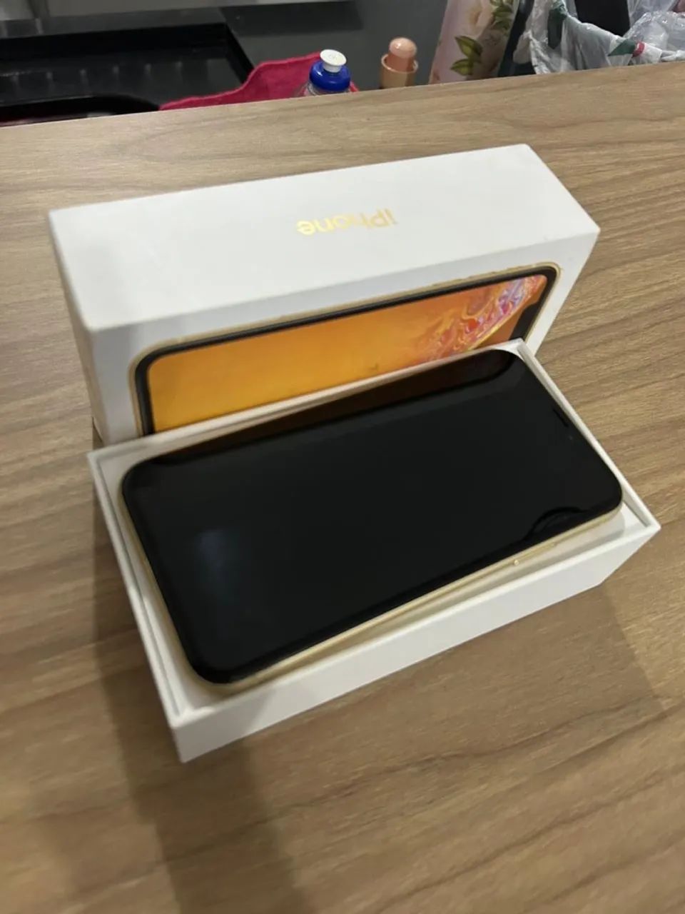 iPhone XR 64GB - Amarelo - Foto 4
