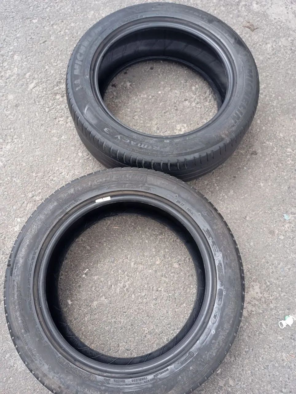 01 par de pneu Michelin 215/55 Aro 17 94 V 3R 3F  - Foto 3