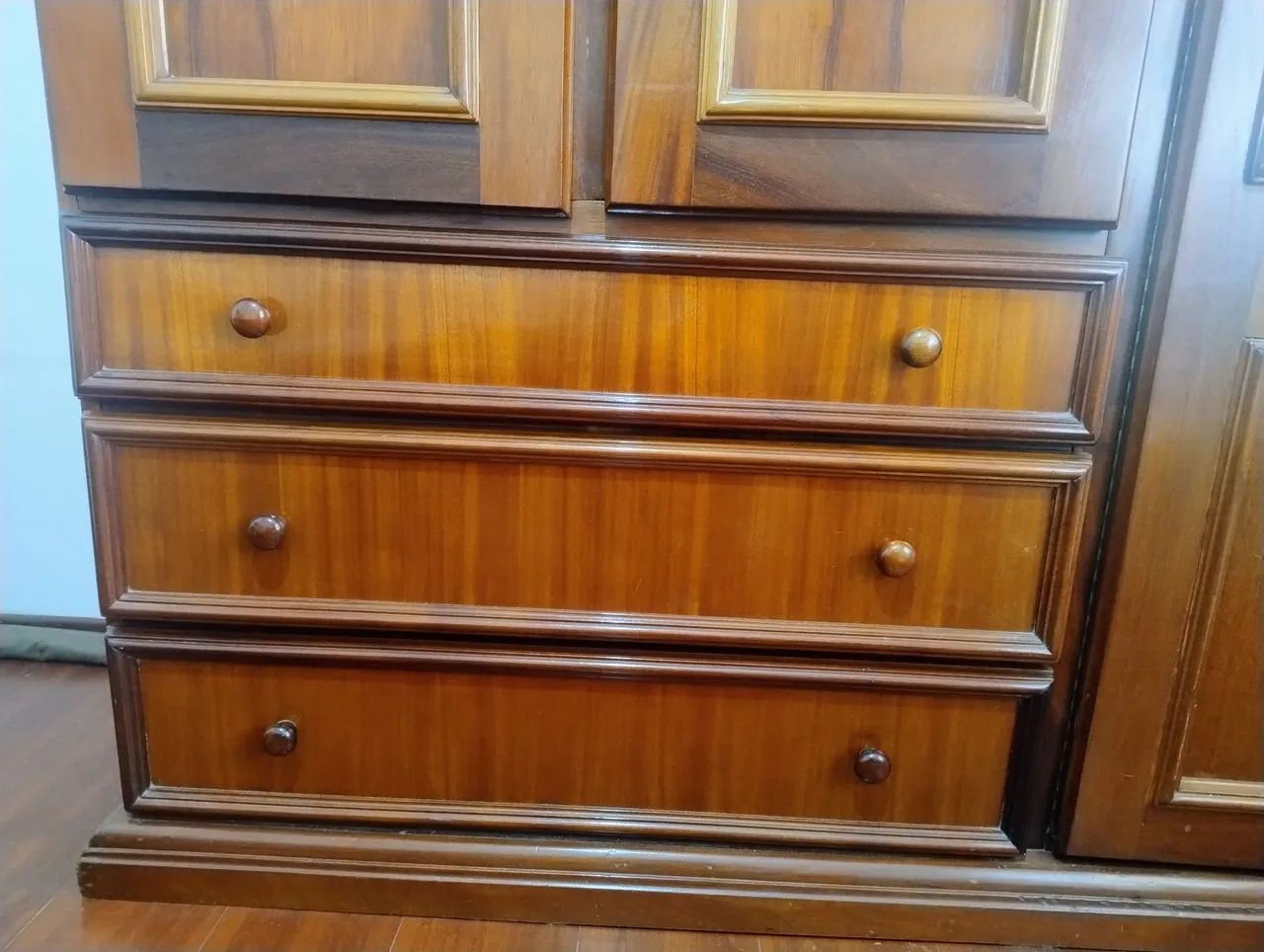 Guarda roupa madeira maciça  - Foto 5