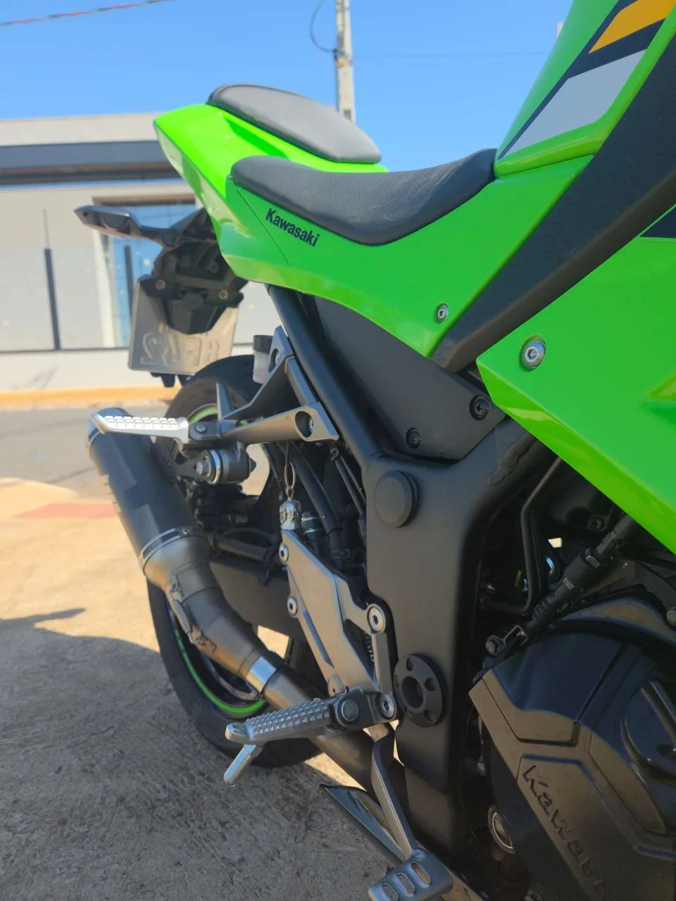 Kawasaki Ninja 300 - Foto 4