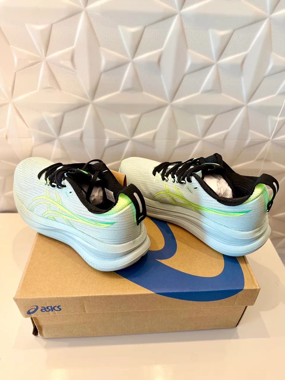 Asics Nimbus 28 Verde - Tamanho 38 e 41 - Foto 4