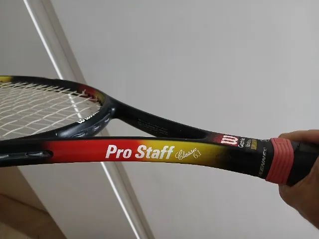 Raquete de Tênis Wilson Pro Staff Classic 6.1 - Graphite/Kevlar (Original) - Foto 2