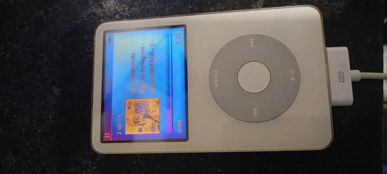 Vendo iPod 30 GB 5th geracao - Foto 5