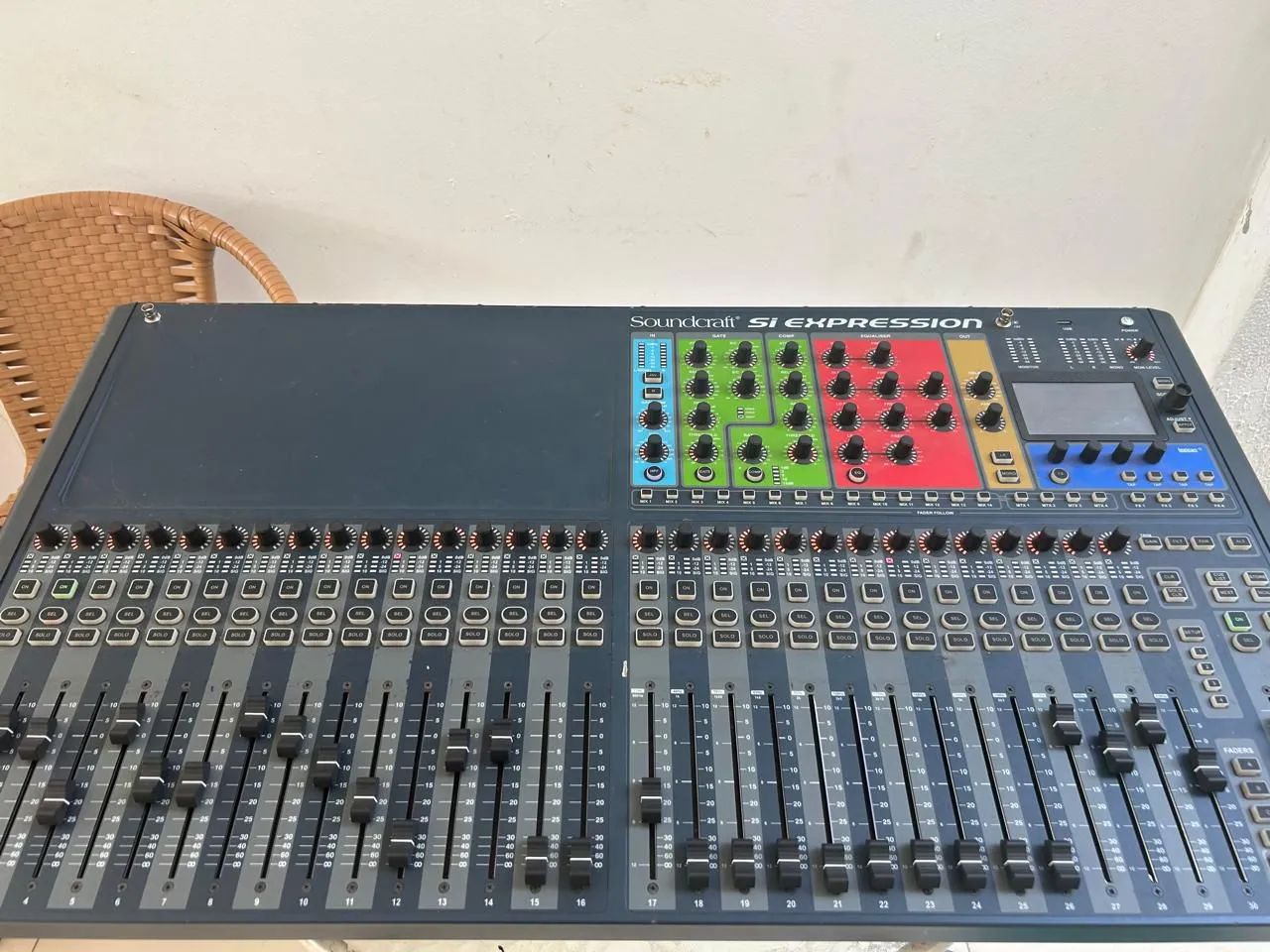 Console Digital Soundcraft Si Expression 3 /Mini Stage Box Soundcraft MSB-32U