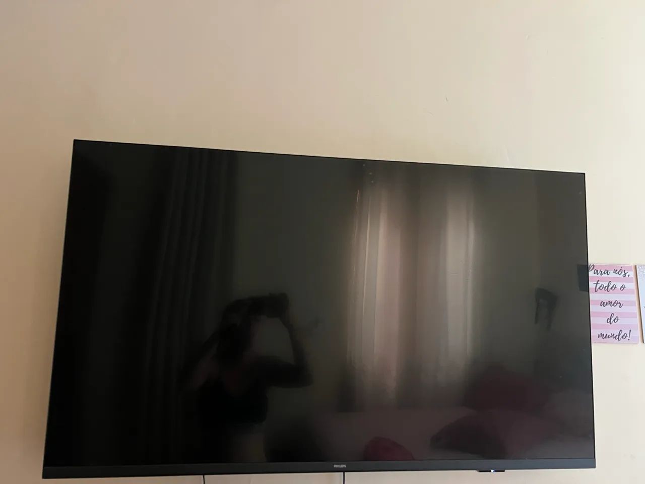 Tv Philips 50 polegadas *** para retirada de peças *** ela liga mais tá com defeito  - Foto 2