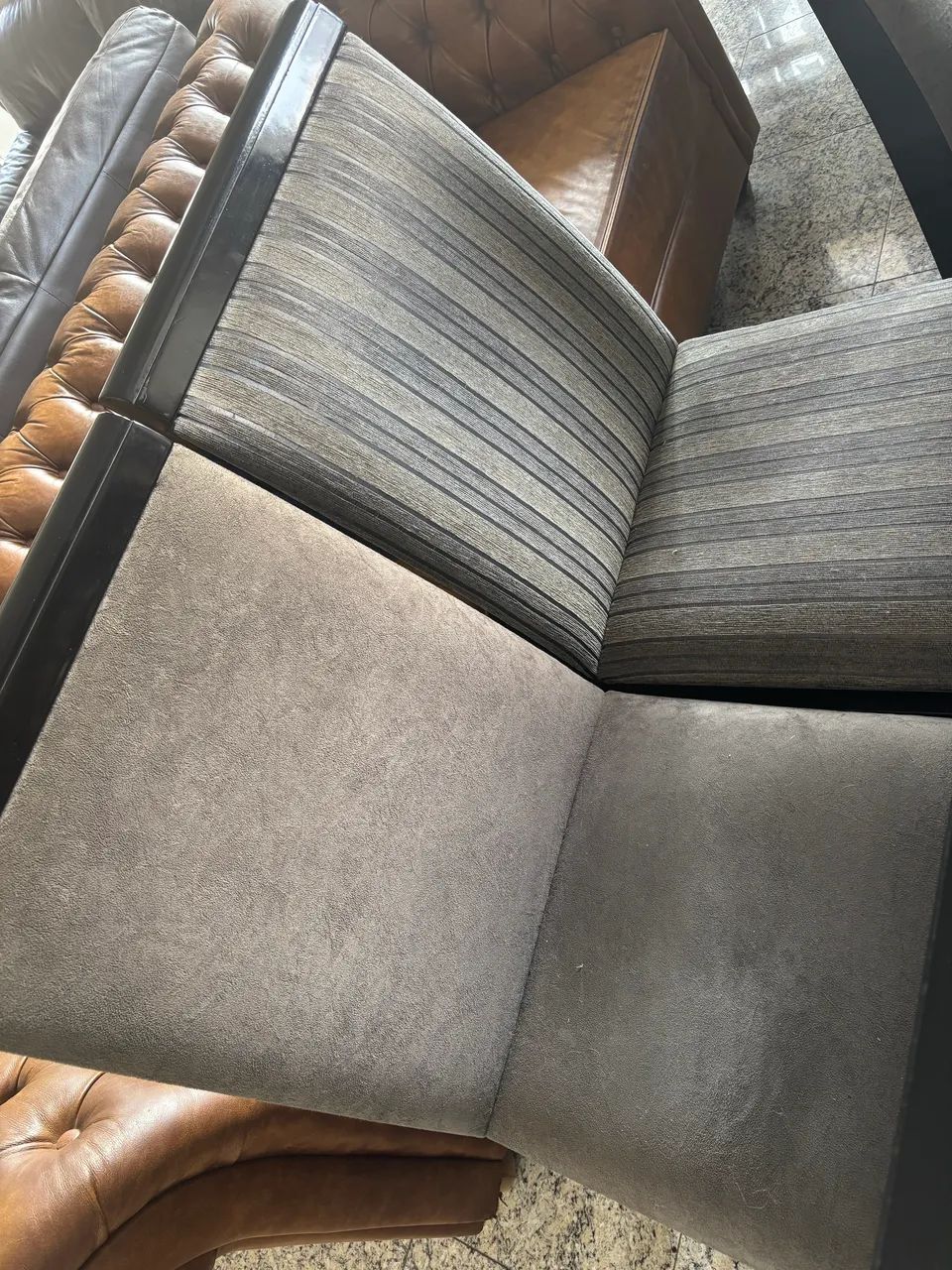 Mesa jantar lindíssima com 8 lugares  - Foto 3