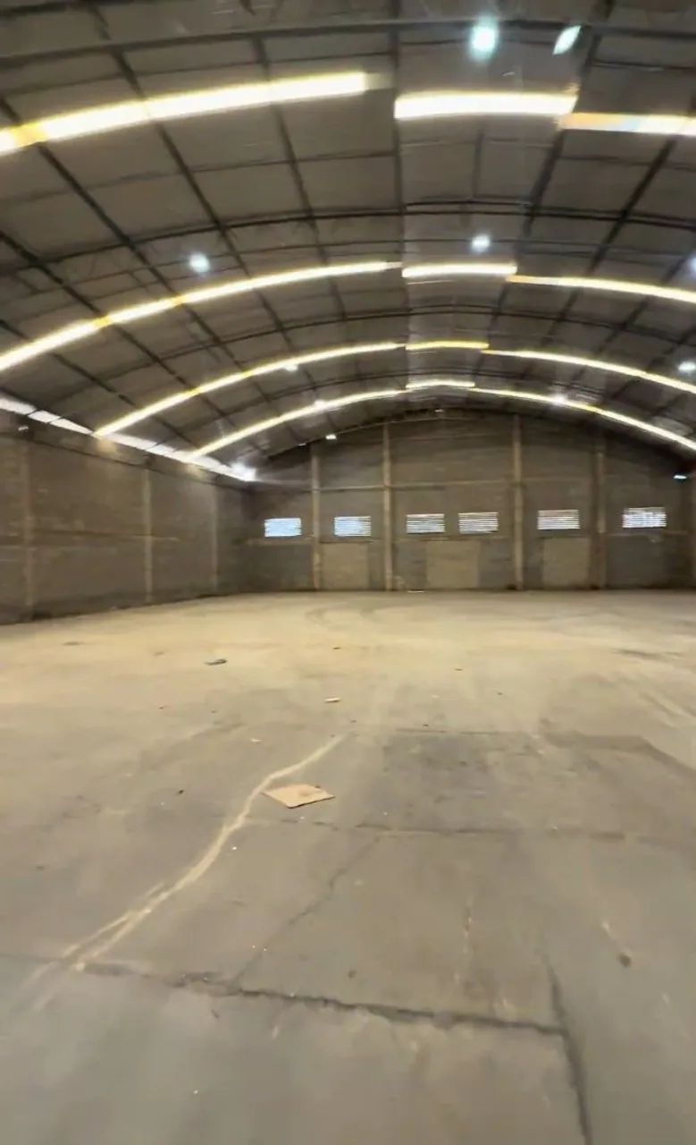 ALUGO GALPÃO COM 1419M2 AV. PAULINO ROCHA  - Foto 3