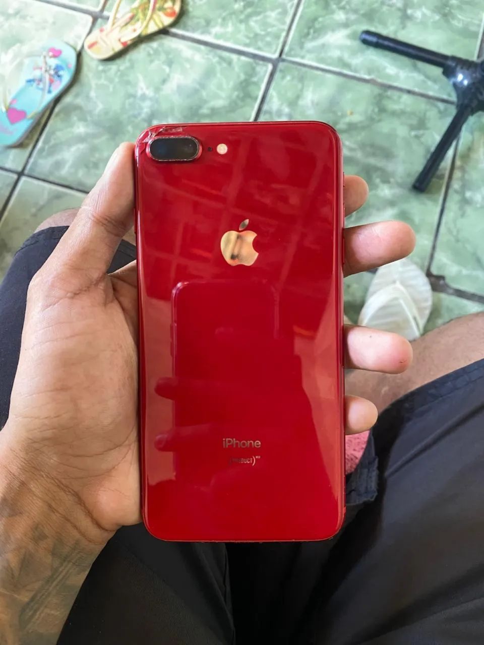 iPhone 8 Plus 64 giga vermelho - Celulares e Smartphones