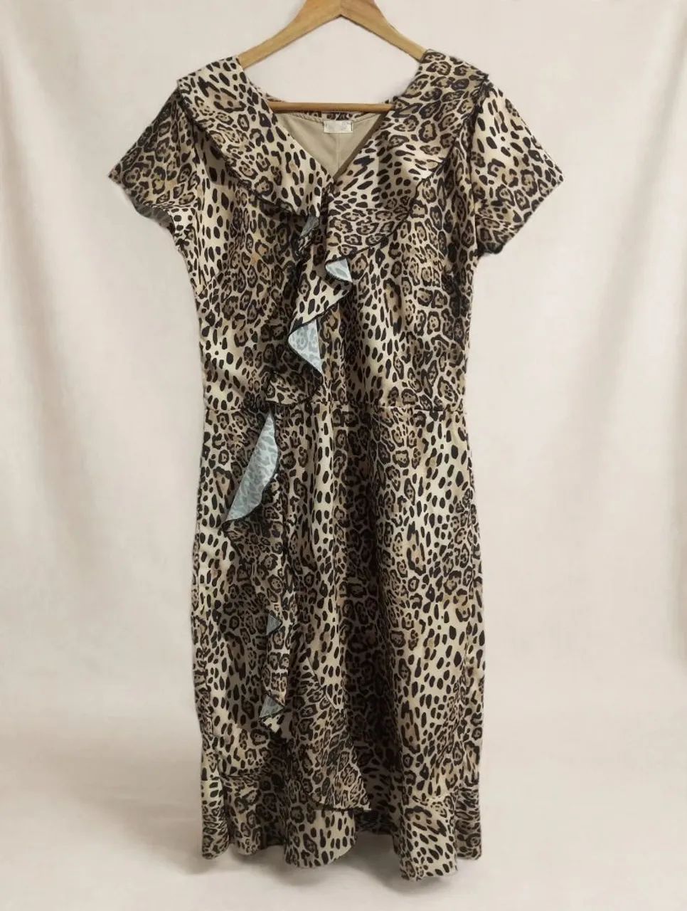 Vestido Onça com Babado