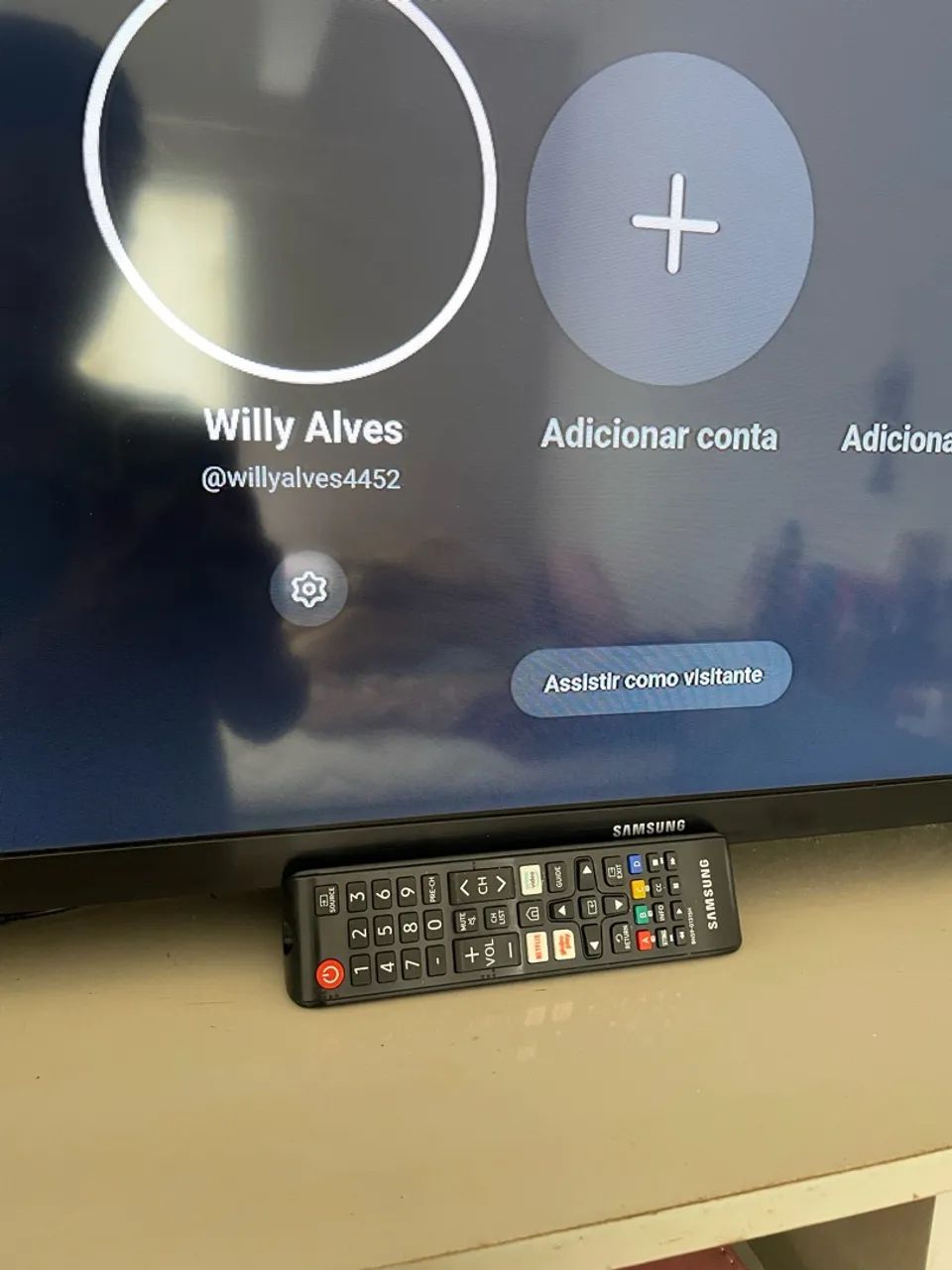 Vendo tv Samsung semi nova  - Foto 2