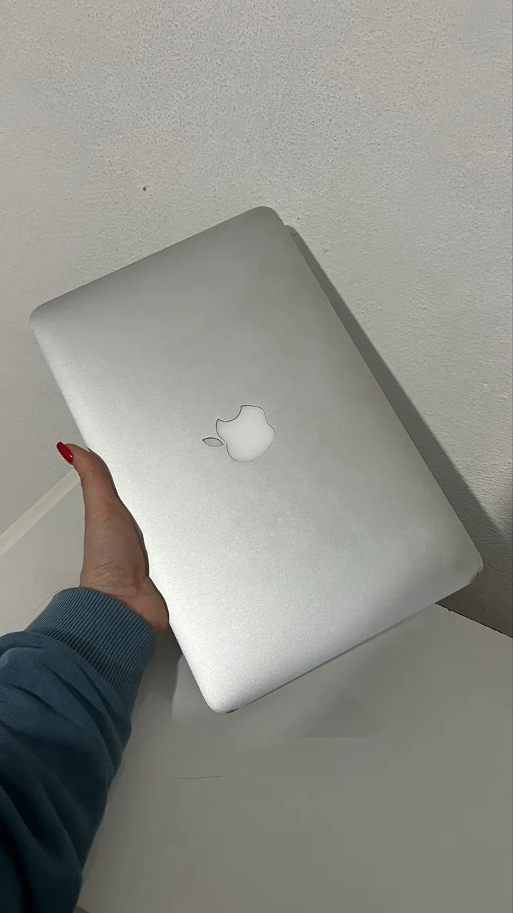 MacBook Air 11 Apple | Intel Core i5 | SSD 240 GB | 4 GB RAM - Foto 2