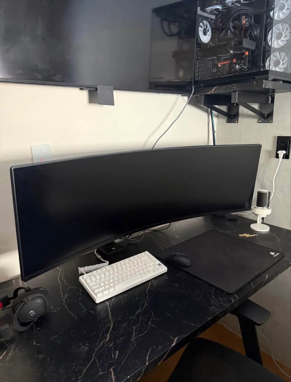 Monitor Samsung Odyssey G9 49 Polegadas - Foto 2