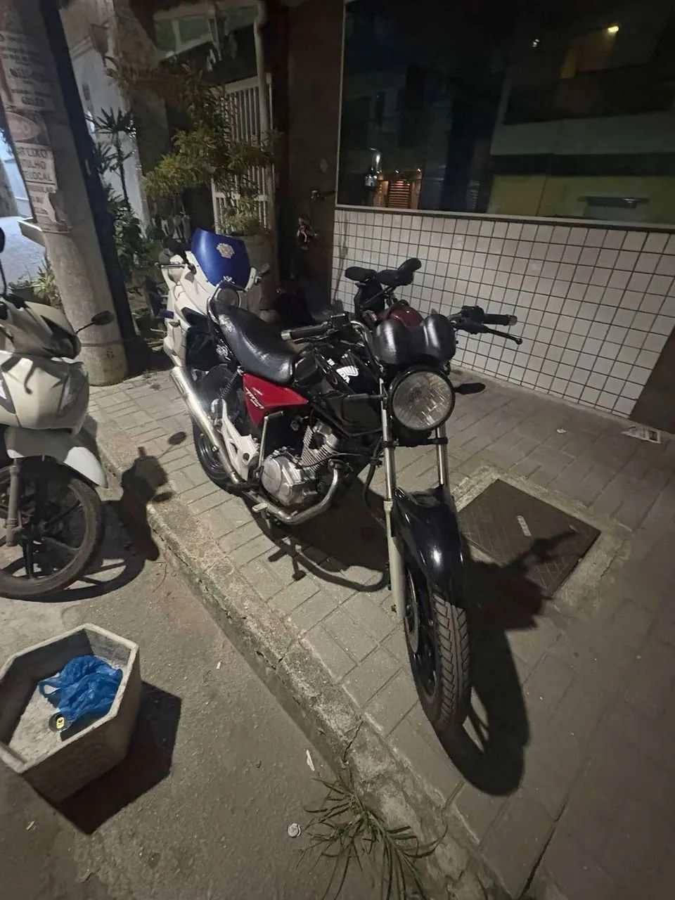 Cg 150 - Foto 2