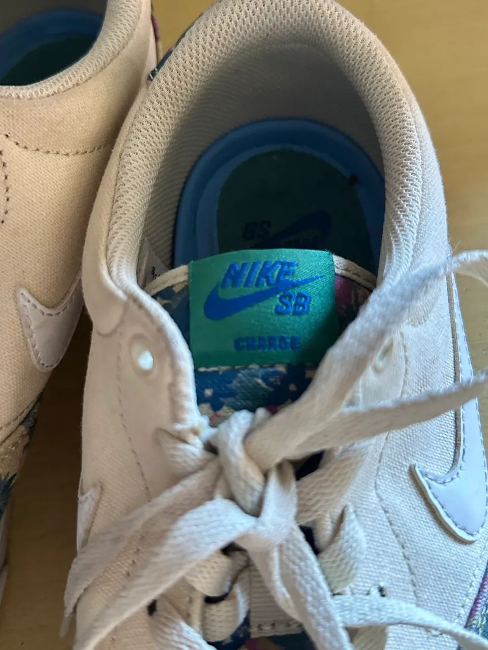 tênis nike sb charge floral 42 com caixa  - Foto 4