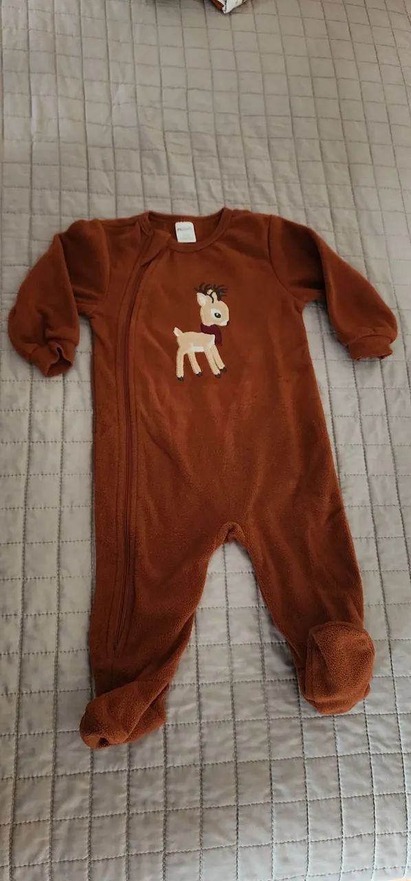 Roupas Carter's 6 meses - Foto 3