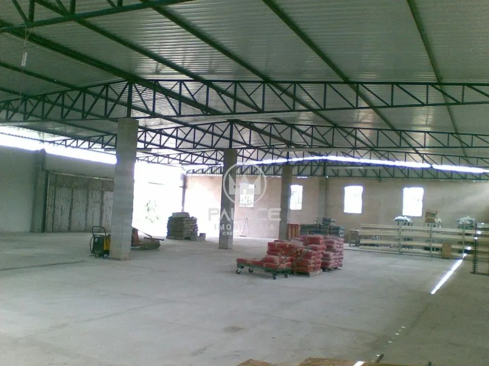 BARRACAO / LOCACAO / 600m² area util / 3000m² terreno / MOMBUCA - Foto 4