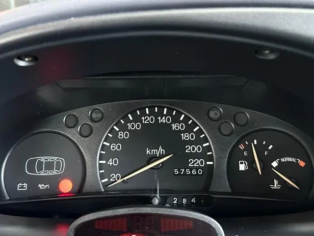 Ford Fiesta 1.0i 3P E 5P 1999 - Foto 5