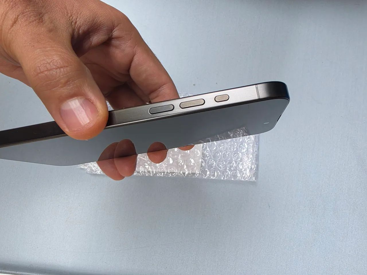 Iphone 15 pro max 256 (novo)  - Foto 2