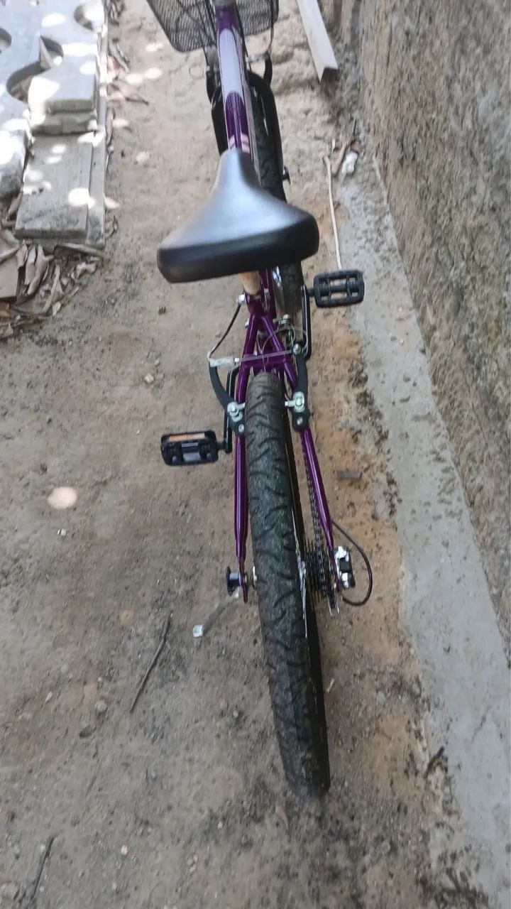 Bicicleta CATRU Bike Modelo BELLA aro 24 e 21 marchas cor violeta - Foto 2