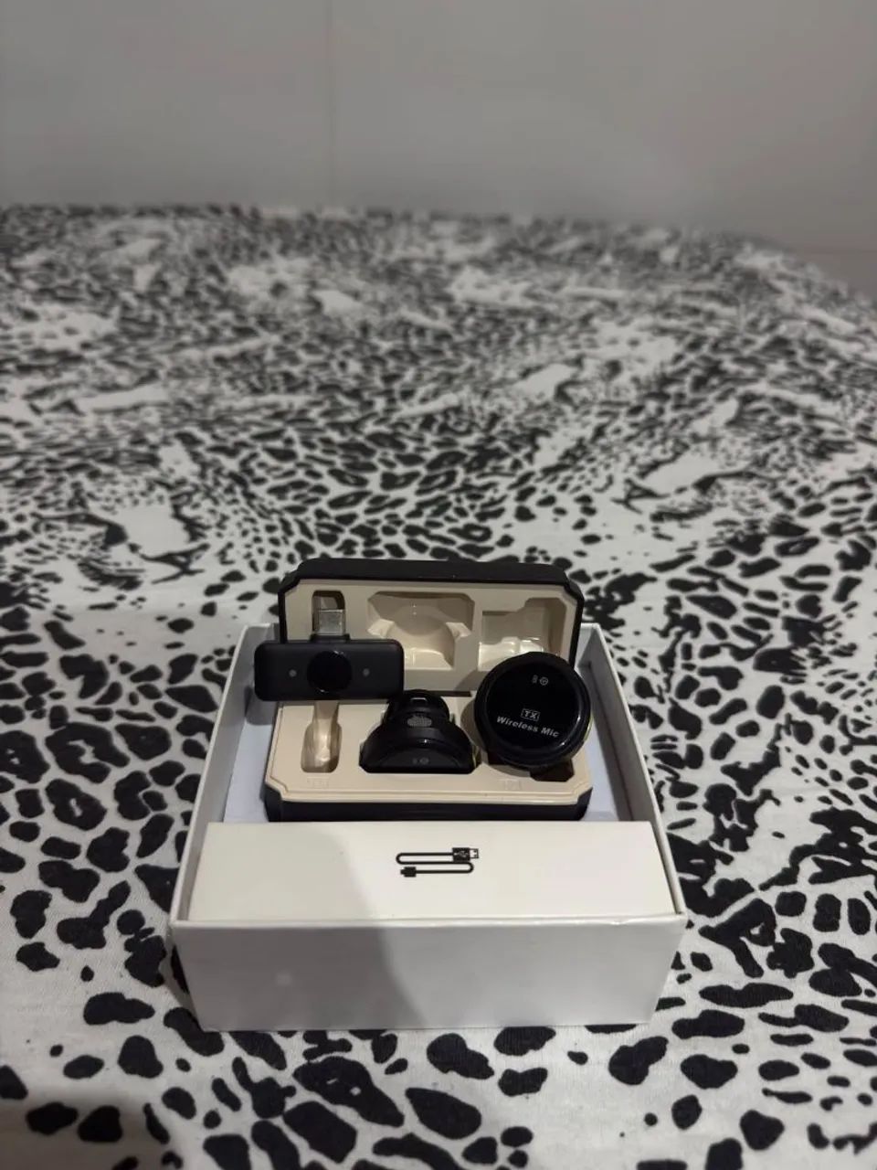 Microfone de lapela 