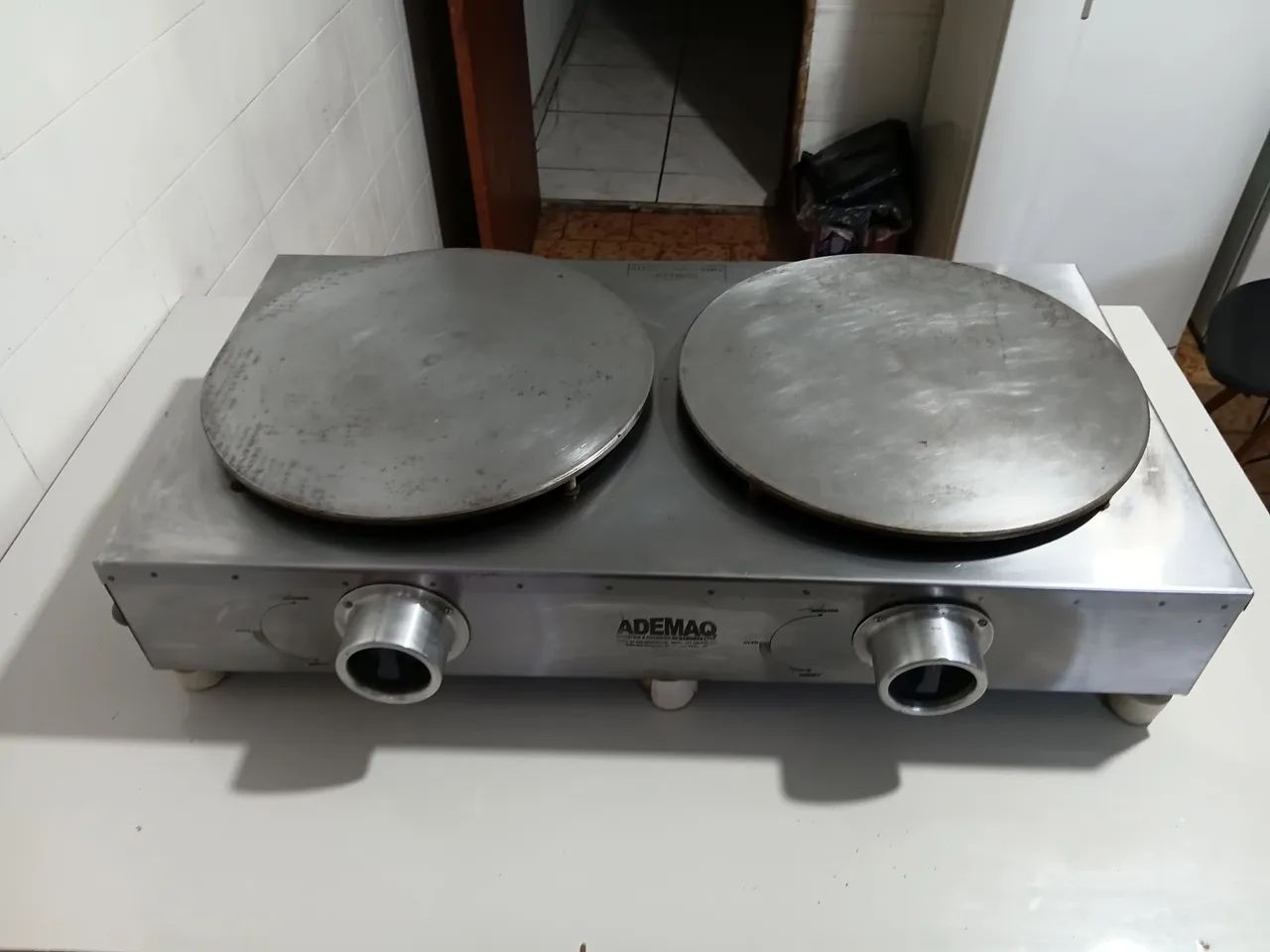 Crepeira dupla a gás Ademac