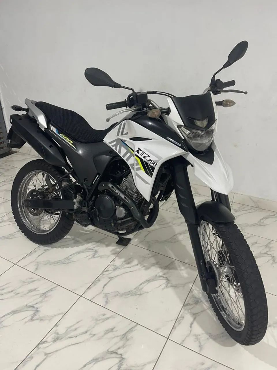 Lander 250 